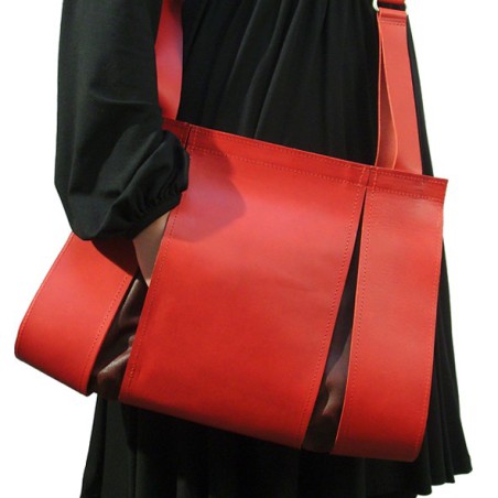 Maria Hees | Split bag red Maria Hees | Split bag red